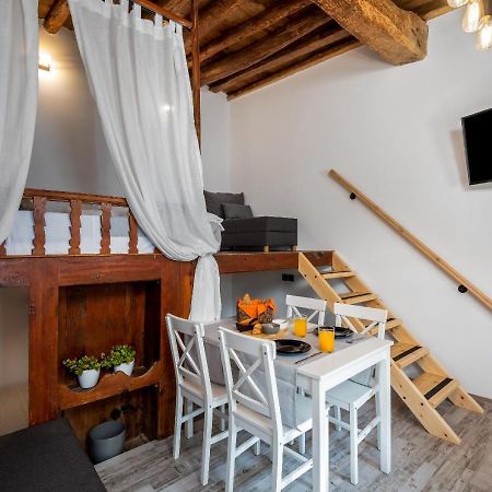 Lotza Traditional House Salakos Exterior photo